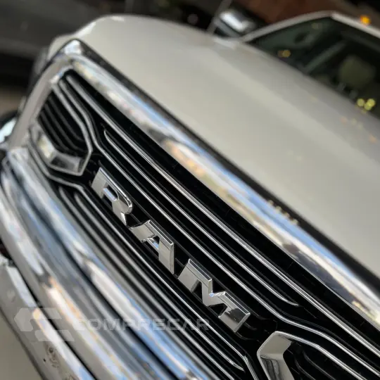 2500 6.7 I6 Turbo Laramie CD 4X4