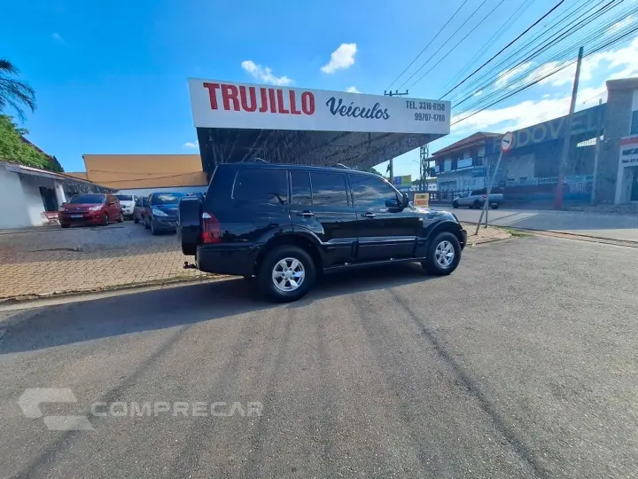 Pajero Full 3.2 Hpe 4X4 16V Turbo Intercooler Diesel 4P Auto