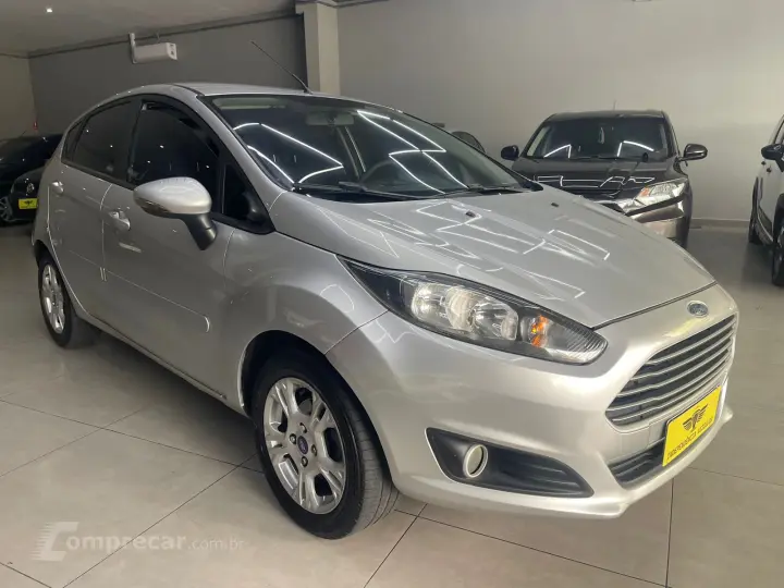 FIESTA 1.6 Titanium Hatch 16V