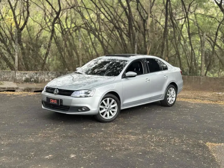 JETTA 2.0 COMFORTLINE 120CV FLEX 4P TIPTRONIC