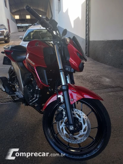 YAMAHA / FZ 25 FAZER