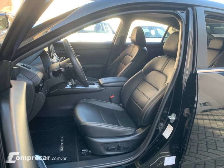Sentra Exclu. Int. Premium 2.0 16V Aut.