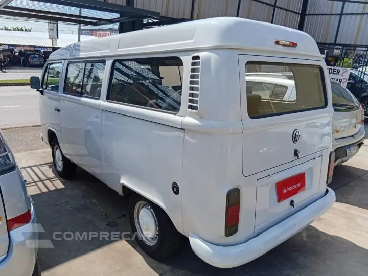 KOMBI