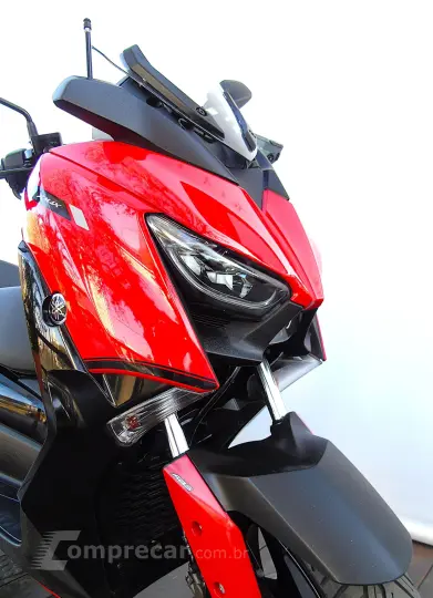 YAMAHA XMAX ABS