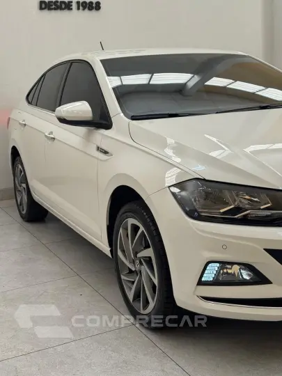 Virtus 1.0 4P 200 TSI FLEX HIGHLINE AUTOMÁTICO