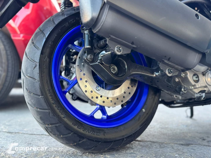 Xmax 250