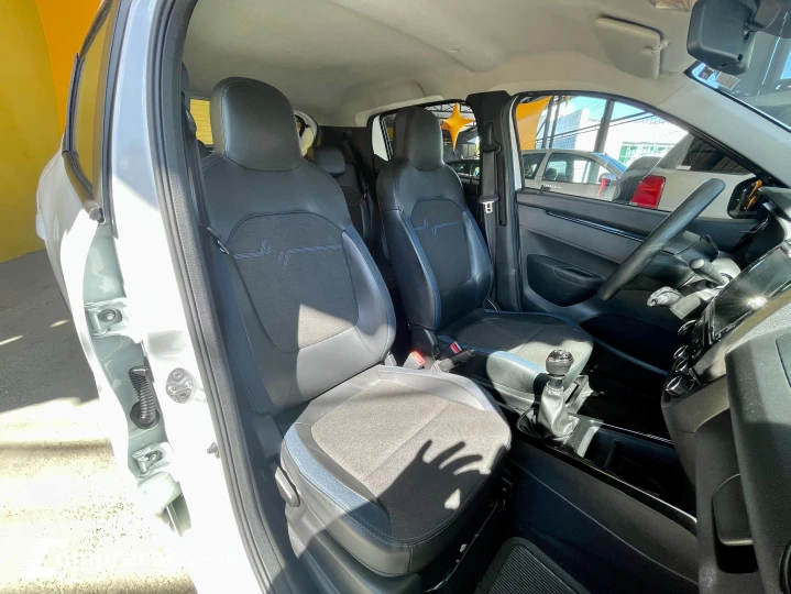 KWID 1.0 12V SCE Intense