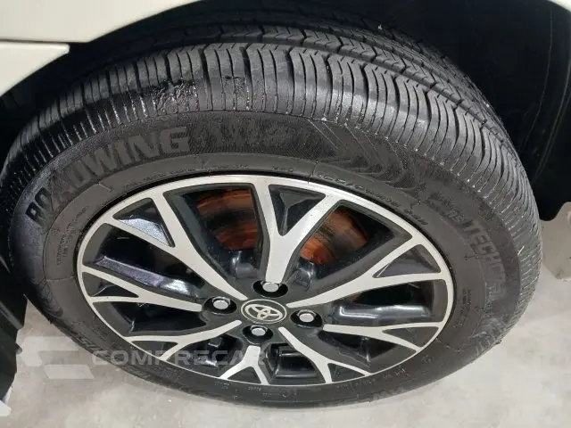 ETIOS SEDAN - 1.5 PLATINUM SEDAN 16V 4P AUTOMÁTICO