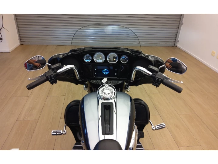 ROAD GLIDE LIMITED