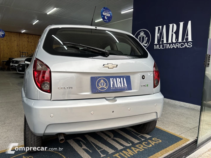 CELTA 1.0 MPFI LS 8V