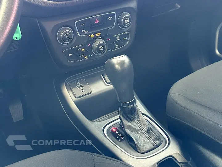 COMPASS 2.0 16V FLEX SPORT AUTOMÁTICO
