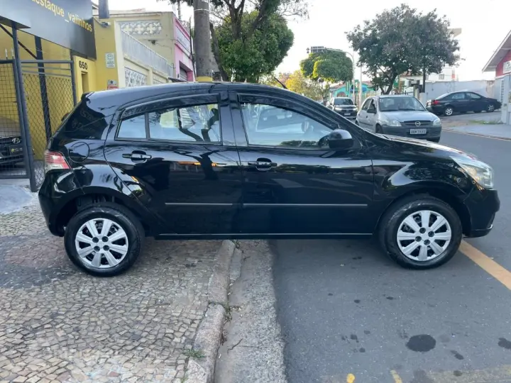 AGILE LT 1.4 MPFI 8V FlexPower 5p