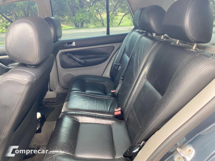 GOLF 2.0 MI 8V