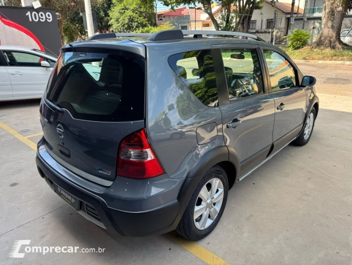 LIVINA X-GEAR SL/X-GEAR 1.8 Flex F. Aut.