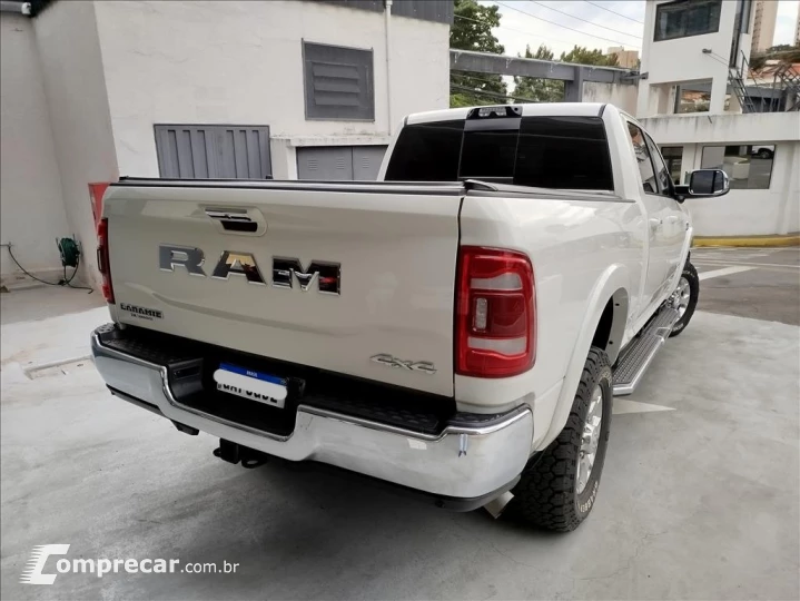 3500 6.7 I6 Turbo Laramie CD 4X4