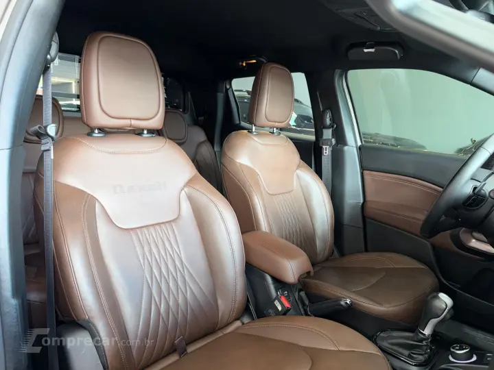 TORO 2.0 16V Turbo Ranch 4WD AT9