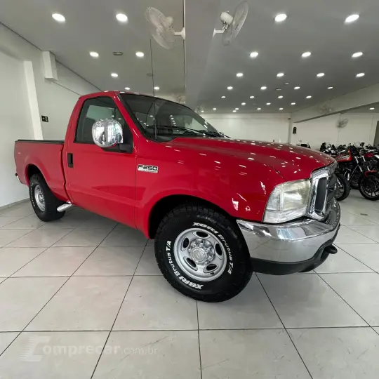 F-250 4.2 XLT 4X2 CS V6