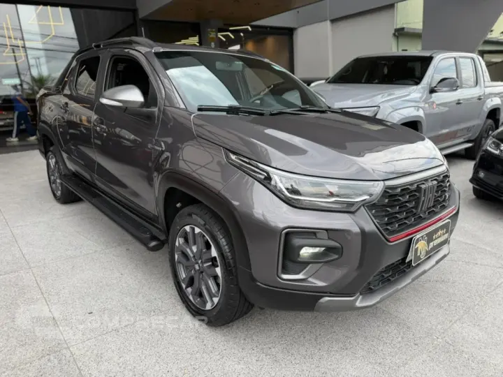 STRADA 1.0 TURBO 200 FLEX ULTRA CD CVT