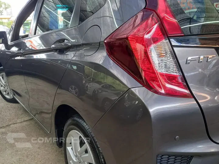 Fit 1.5 Lx 16V Flex 4P Automático