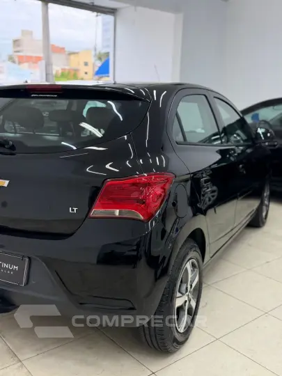 ONIX HATCH LT 1.0 8V FlexPower 5p Mec.