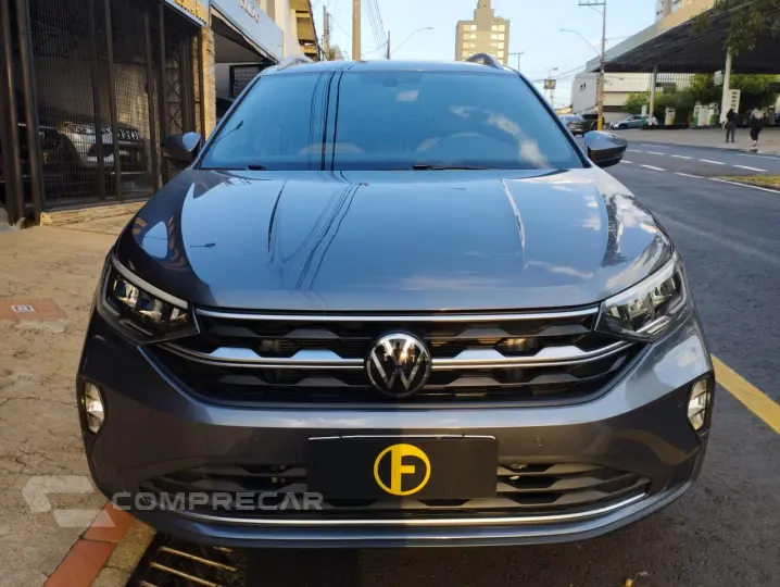 Nivus 1.0 4P FLEX 200 TSI HIGHLINE TURBO AUTOMÁTICO