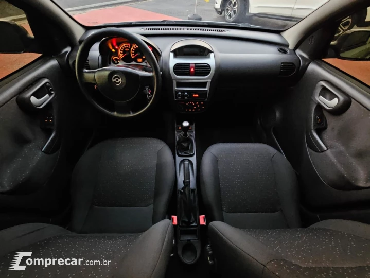Corsa Sed. Premium 1.4 8V ECONOFLEX 4p