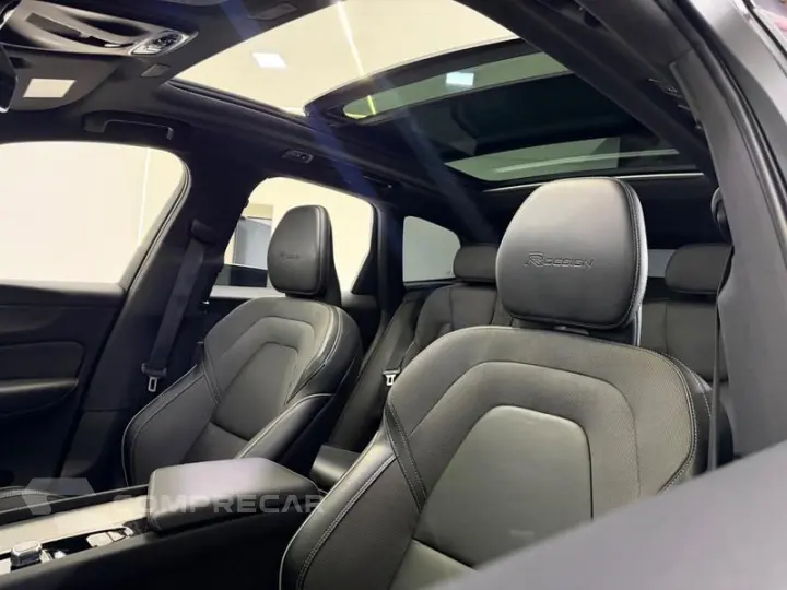 XC60 T8 R-DESIGN