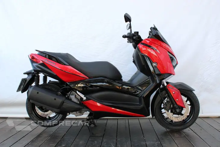 YAMAHA XMAX ABS
