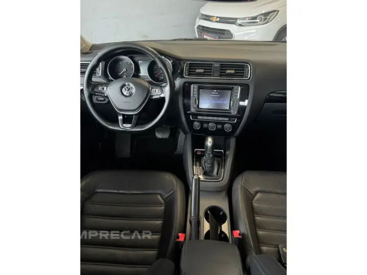 JETTA 2.0 TSI HIGHLINE 211CV GASOLINA 4P TIPTRONIC