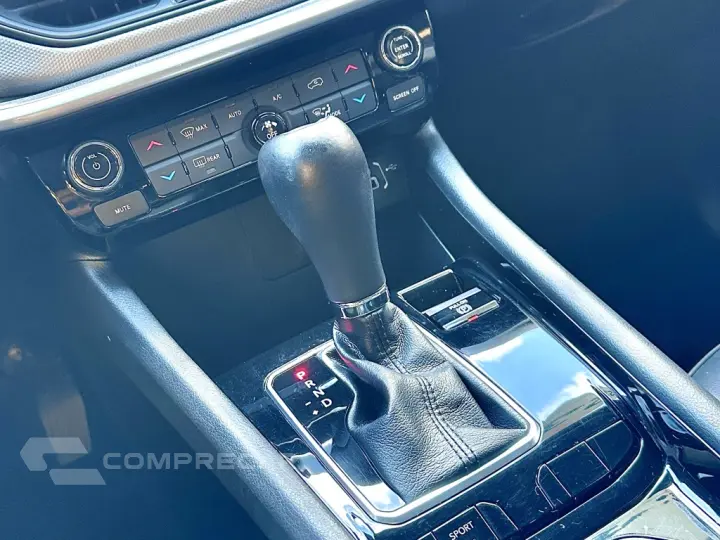 COMPASS 1.3 T270 TURBO FLEX LONGITUDE AT6