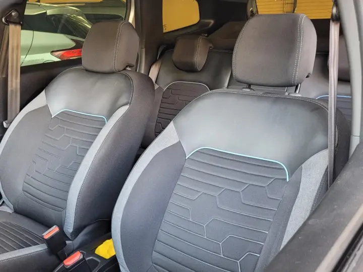 DUSTER Intense 1.6 16V Flex Aut.