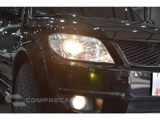 PAJERO TR4 - 2.0 4X2 16V 140CV 4P MANUAL