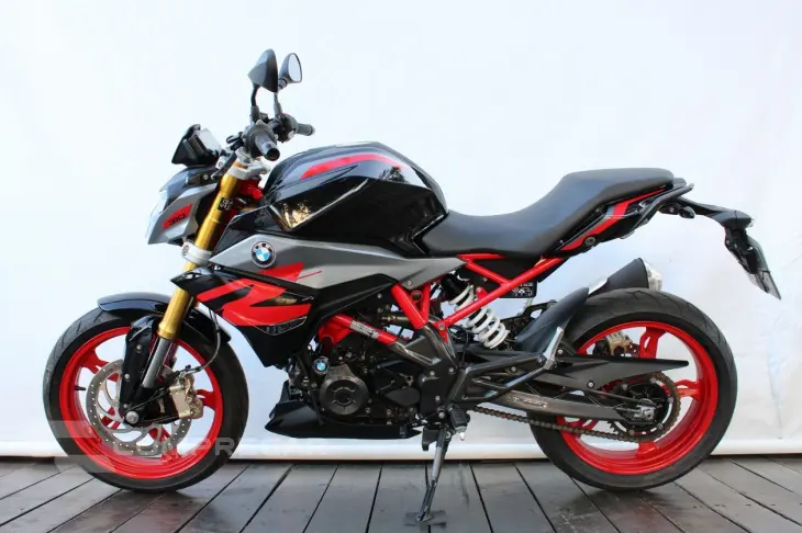 BMW G 310 R