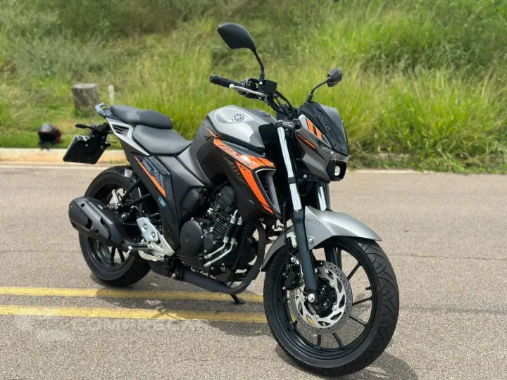 FZ25 FAZER CONNECTD