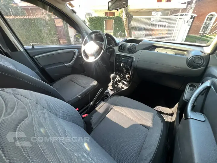 DUSTER 2.0 16V Dynamique