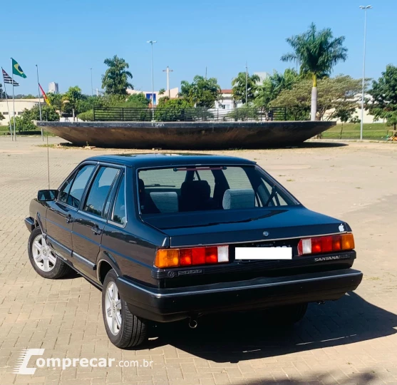 SANTANA 2.0 GLS 8V
