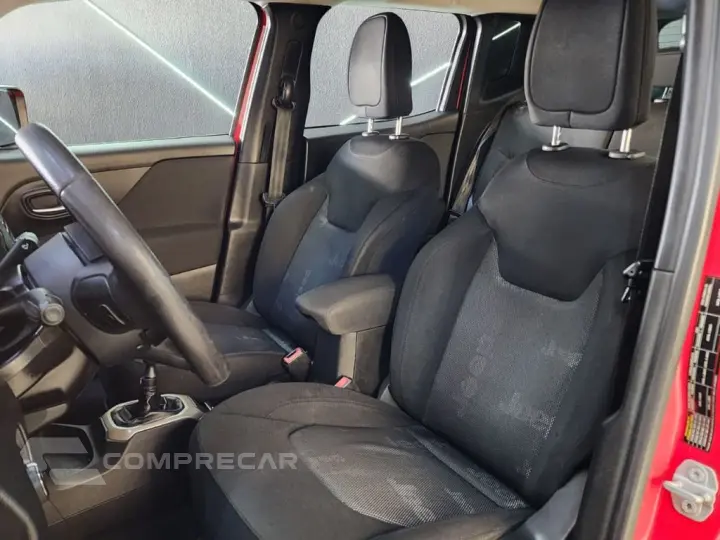 Renegade Sport 1.8 4x2 Flex 16V Mec.