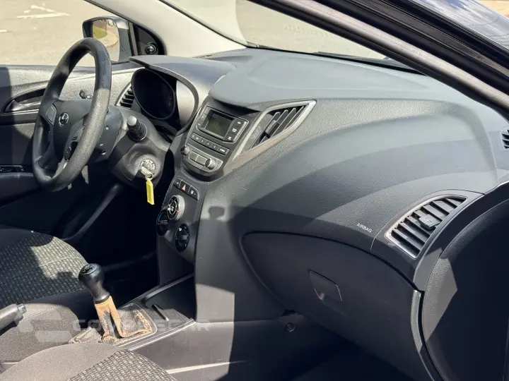 HB20 1.0 Comfort Plus 12V