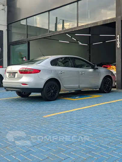 FLUENCE Sed. Dynamique 2.0 16V FLEX Aut.