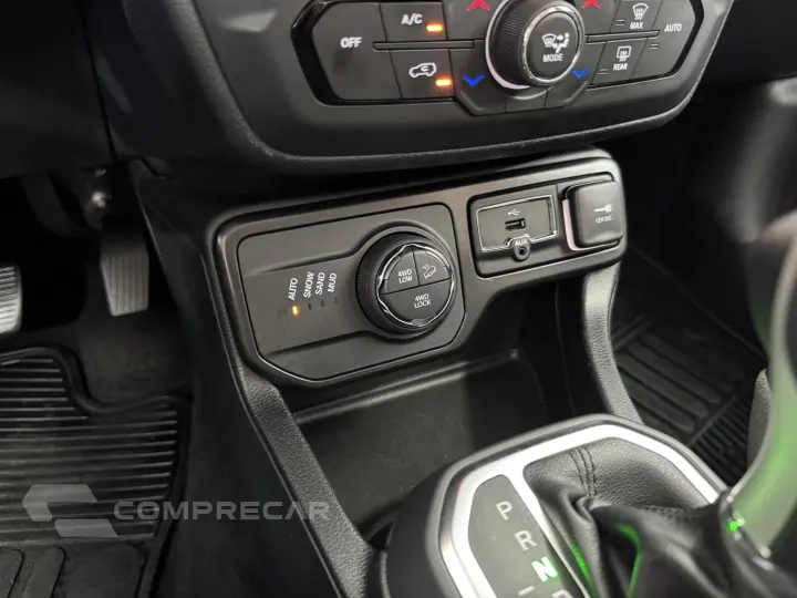 RENEGADE 2.0 16V Turbo Longitude 4X4