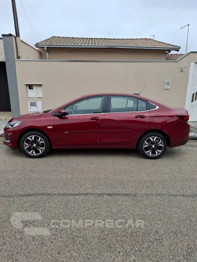 ONIX 1.0 Turbo Plus Premier