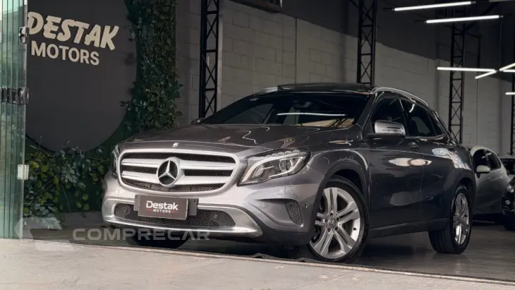 GLA 250 Vision 2.0 TB 16V 211cv Aut.