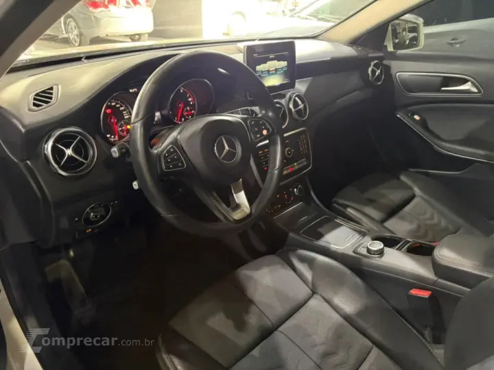 GLA 200 1.6 CGI FLEX STYLE 7G-DCT