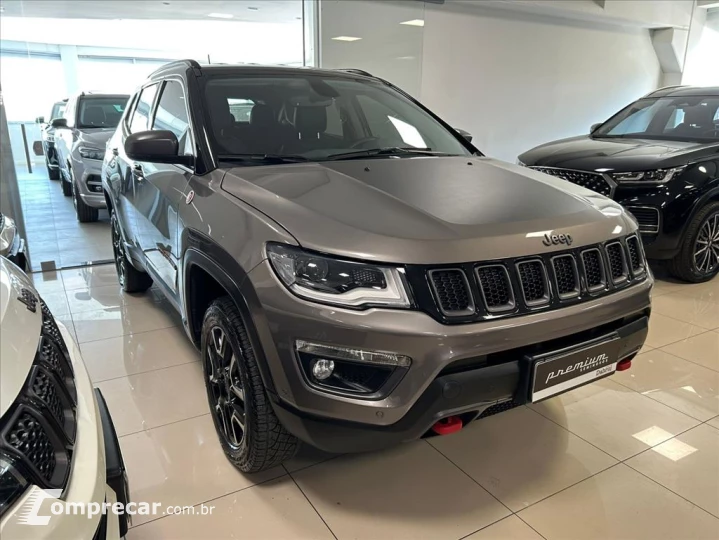 COMPASS 2.0 16V DIESEL TRAILHAWK 4X4 AUTOMÁTICO