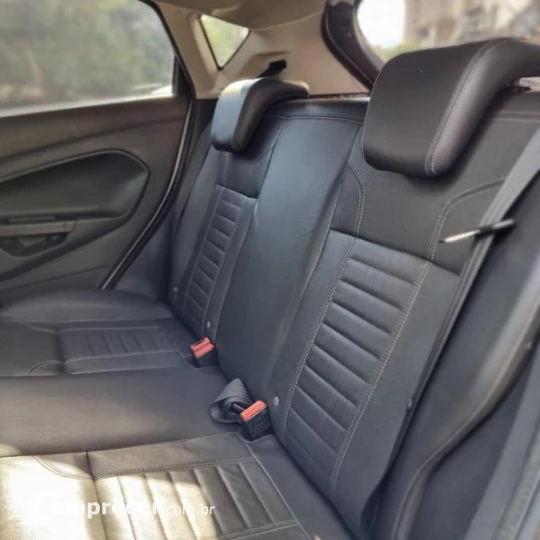 FIESTA HA 1.6L TI A