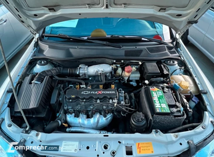 ASTRA 2.0 MPFI Advantage 8V