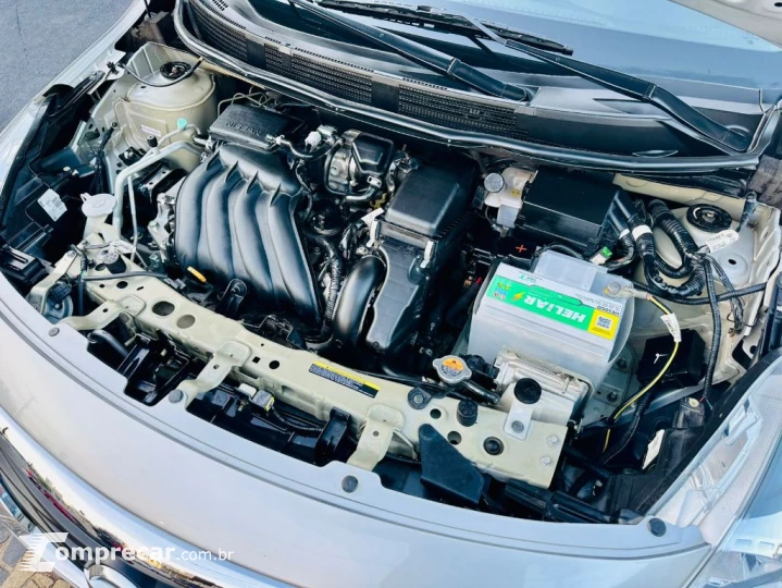 VERSA SL 1.6 16V FlexStart 4p Aut.