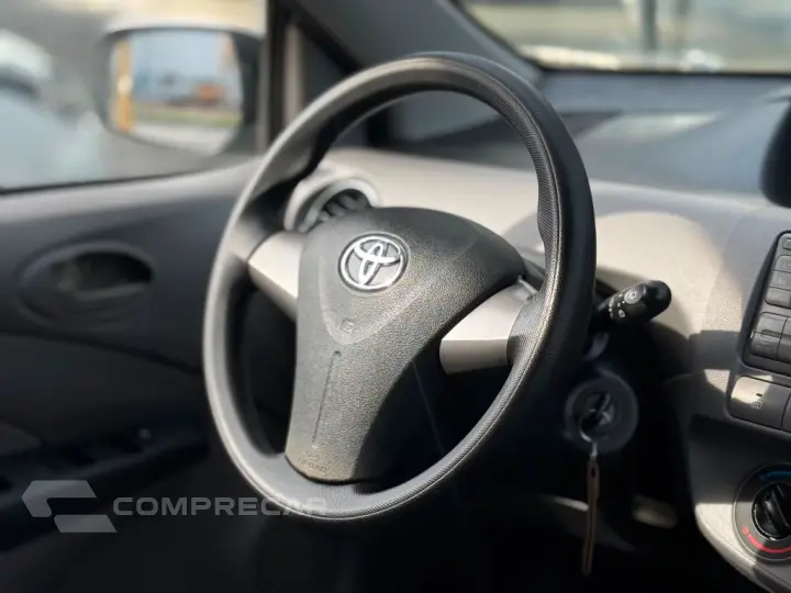 ETIOS XS  1.3 Flex 16V 5p Mec.