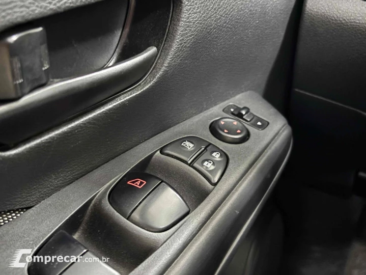 KICKS 1.6 16V FLEXSTART S DIRECT 4P XTRONIC