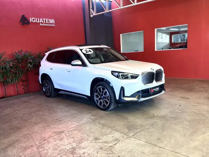 iX1 ELÉTRICO eDRIVE20 X LINE